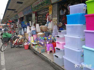 南泰日用品批发市场 一站式建筑材料采购中心